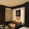 HOTEL Villa Senmei(ヴィラ センメイ）(大田区/ラブホテル)の写真『306号室 壁掛けTV側から見た室内』by ACB48