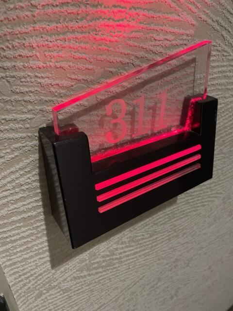 K Slit（ケイスリット）(船橋市/ラブホテル)の写真『311号室　玄関　ルーム番号』by Infield fly