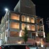 ホテル キュテラ(京都市山科区/ラブホテル)の写真『夜の外観』by まさおJリーグカレーよ