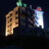 ホテル プラザ太陽(栗東市/ラブホテル)の写真『夜の外観』by まさおJリーグカレーよ