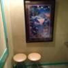 HOTEL SUN SILK（サンシルク）(高崎市/ラブホテル)の写真『208号室 鏡の横にイスが２脚』by なめろう
