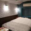 HOTEL EXE ANNEX(エグゼ アネックス)(台東区/ラブホテル)の写真『302号室（入口から部屋奥方向）』by 格付屋