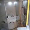 HOTEL ロコズリゾートハワイ本庄(本庄市/ラブホテル)の写真『1305号室 　浴室　ガラスの扉で仕切られています。』by ろくのすけ