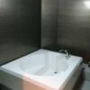 HOTEL EXE ANNEX(エグゼ アネックス)(台東区/ラブホテル)の写真『205号室（浴室入口から）』by 格付屋