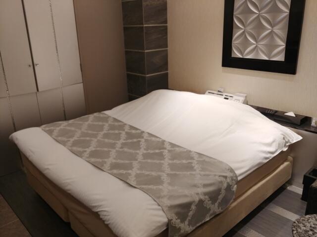 HOTEL EXE（エグゼ）(台東区/ラブホテル)の写真『302号室　ベッド』by すぬすぬ（運営スタッフ）