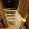 セリオ(新宿区/ラブホテル)の写真『501号室の販売用冷蔵庫』by angler