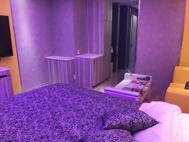 HOTEL AMAN(アマン)(浜松市/ラブホテル)の写真『208号室　ベットルーム』by ま〜も〜る〜