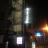 HOTEL Plaisir Akihabara(ホテルプレジール秋葉原)(千代田区/ラブホテル)の写真『夜の外観』by あらび