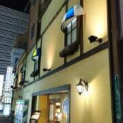 Dear Place（ディアプレス）(大阪市/ラブホテル)の写真『夜の外観 静かな所です』by 若王子ミキオ