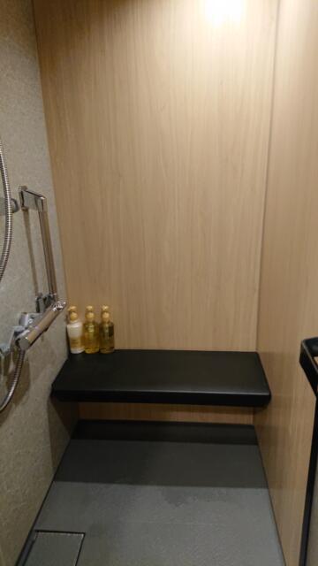 HOTEL 風々(ふふ)(新宿区/ラブホテル)の写真『206号室 シャワールーム』by 舐めたろう
