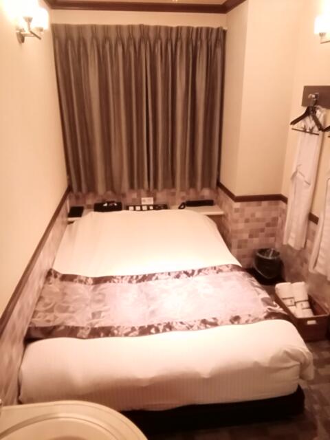 WILL CITY 浅草 ANNEX(台東区/ラブホテル)の写真『502号室、ベッドです。(22,1)』by キジ