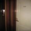 HOTEL 絆（きずな）(台東区/ラブホテル)の写真『406号室　ドア』by nognog