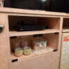シャトン(新宿区/ラブホテル)の写真『302号室のテレビ下の棚』by angler