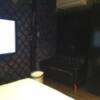 HOTEL EMERALD（エメラルド）(品川区/ラブホテル)の写真『305号室 ベッドから見た室内』by ACB48
