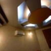 シェヌー(渋谷区/ラブホテル)の写真『402号室の天井 高さもあり吹き抜け感も感じられます。』by angler