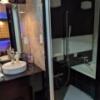 HOTEL EMERALD（エメラルド）(品川区/ラブホテル)の写真『302号室(洗面台＆バスルーム)』by マーシ