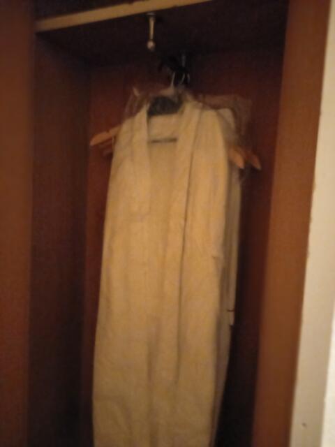 HOTEL K(新宿区/ラブホテル)の写真『303号室 クローゼットにバスローブ』by angler