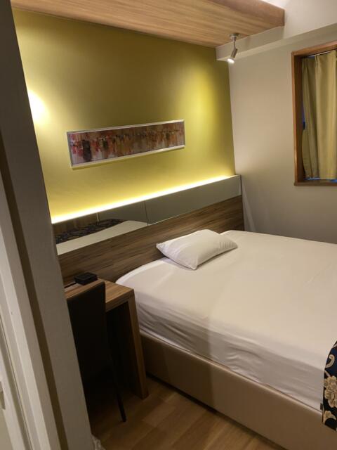 ホテル大山(新宿区/ラブホテル)の写真『208号室(右手前から奥)』by こねほ