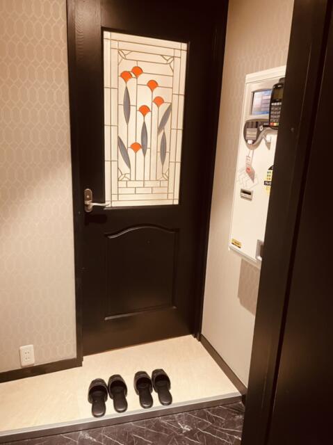 HOTEL ALL-INN G（オールインジー）(豊島区/ラブホテル)の写真『603号室の玄関』by miffy.GTI