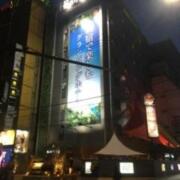 バリアンリゾート新宿グランピング店(全国/ラブホテル)の写真『昼の外観』by ＪＷ