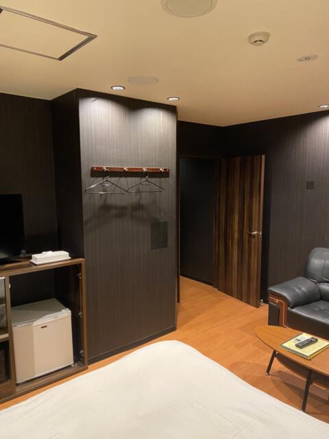 HOTEL GRANDE(川口市/ラブホテル)の写真『303号室(右奥から手前)』by こねほ