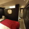 HOTEL ZERO MARUYAMA(渋谷区/ラブホテル)の写真『401号室 浴室スペースが部屋に張り出している構造。』by angler