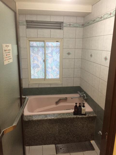 HOTEL Bless（ブレス)(新宿区/ラブホテル)の写真『406号室 バスルーム全景』by hireidenton