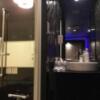 HOTEL EMERALD（エメラルド）(品川区/ラブホテル)の写真『301号室 洗面台、お部屋から見た浴室』by ACB48