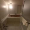 シャトン(新宿区/ラブホテル)の写真『101号室の浴室全景』by angler