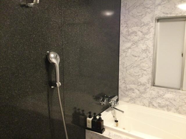 HOTEL Bless（ブレス)(新宿区/ラブホテル)の写真『201号室 浴室』by ACB48