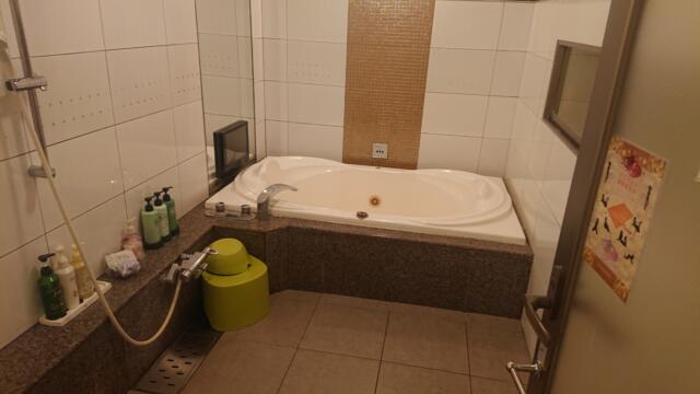 T- RESORT（T-リゾート）(小山市/ラブホテル)の写真『203号室 浴室』by 怠け蟻