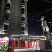 ホテル　アッシュ(和歌山市/ラブホテル)の写真『夜の外観』by INA69