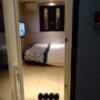 ホテル エリアス(豊島区/ラブホテル)の写真『213号室 玄関のドア開けてすぐの景色。開けてすぐ部屋』by なめろう