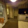 シャトン(新宿区/ラブホテル)の写真『304号室 ベッド側から見た入り口側。』by angler