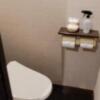 Asian P-Door(アジアンピードア)(台東区/ラブホテル)の写真『301号室　トイレ』by Kenny