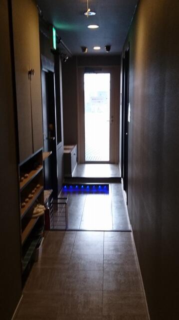 レンタルルーム バラ(荒川区/ラブホテル)の写真『２階の通路です』by _Yama