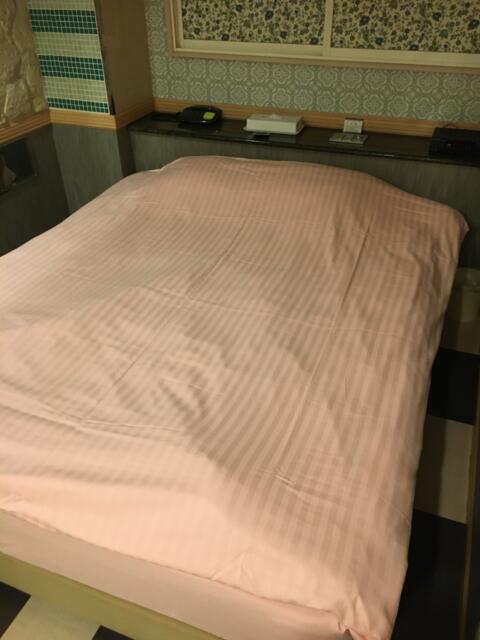ホテル MARE（マーレ）(品川区/ラブホテル)の写真『201号室　ベッド』by ちげ