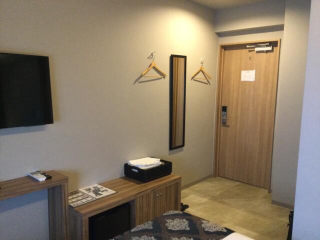ホテル大山(新宿区/ラブホテル)の写真『304号室 お部屋奥から見た室内』by ACB48