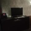 ホテルLagoon（ラグーン）名古屋(名古屋市中区/ラブホテル)の写真『608号室　ベッドルーム　テレビ、スピーカー』by エロスギ紳士