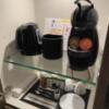 HOTEL Villa Senmei(ヴィラ センメイ）(大田区/ラブホテル)の写真『207号室(ドルチェグストのコーヒーセット他)』by こねほ