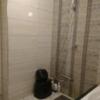 HOTEL ZERO(横浜市港北区/ラブホテル)の写真『701号室（シャワー部分。ヘッドは壁向き）』by 格付屋