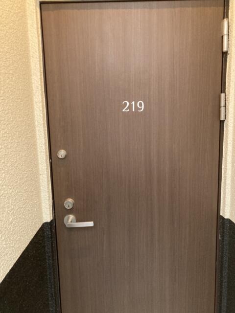 HOTEL AMAN(アマン)(浜松市/ラブホテル)の写真『219号玄関』by 一刀流