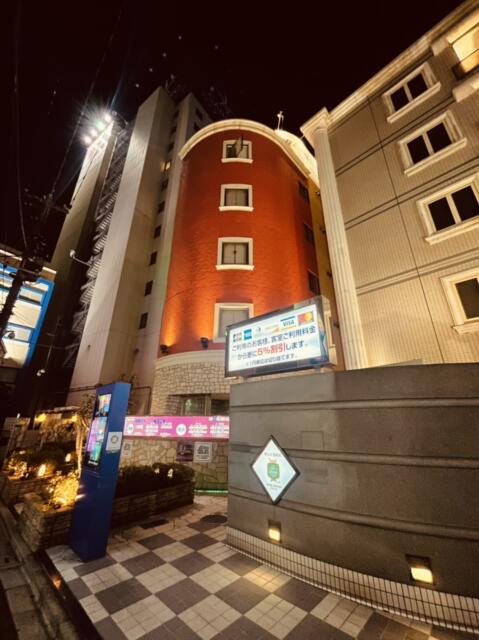 HOTEL STATION インペリアル(台東区/ラブホテル)の写真『夜の外観』by miffy.GTI