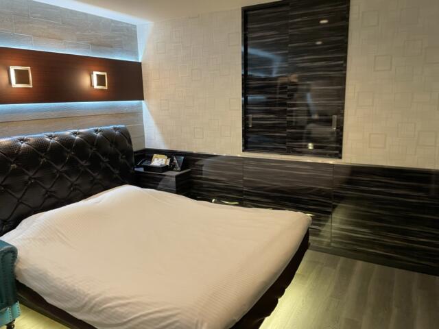 HOTEL 21（トニーワン）(船橋市/ラブホテル)の写真『307号室　ベッド』by Infield fly