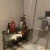 HOTEL EXE（エグゼ）(台東区/ラブホテル)の写真『202号室　浴室（シャンプー，リンス，ボディソープ）』by 鶯谷人