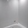 HOTEL Balibali ANNEX（バリバリアネックス）(品川区/ラブホテル)の写真『503号室（浴室入口横から奥方向）』by 格付屋
