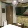 HOTEL Balibali ANNEX（バリバリアネックス）(品川区/ラブホテル)の写真『503号室（部屋奥から入口方向）』by 格付屋