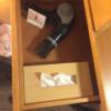 HOTEL SHERWOOD（シャーウッド）(台東区/ラブホテル)の写真『709号室 引き出し内に収納されている備品』by hireidenton