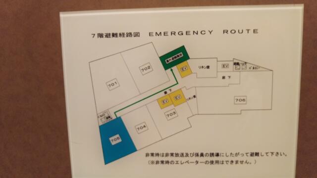 アペルト(豊島区/ラブホテル)の写真『な705号室の避難案内』by 弓使い