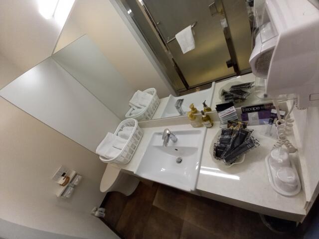 ホテル モアナ大塚(豊島区/ラブホテル)の写真『704号室、洗面所』by イシバシ